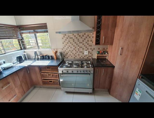 4 BEDROOM HOUSE FOR SALE IN ROSE ACRES ESTATE
